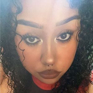 Meet your Posher, Bre